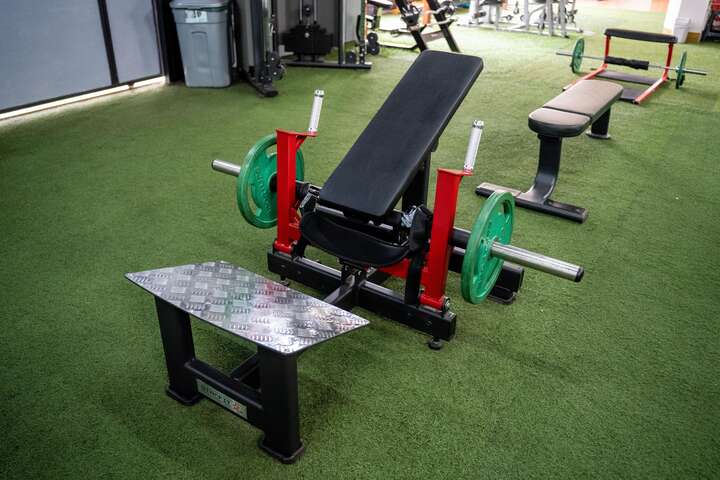 Fotografía de hip thrust machine